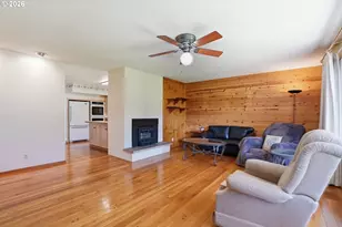 20220 SE Delia St, Damascus, OR 97089 - Photo 18