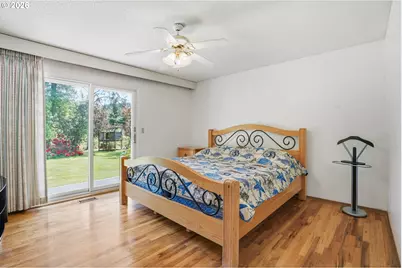 20220 SE Delia St, Damascus, OR 97089 - Photo 32