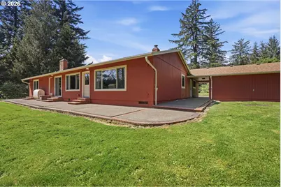 20220 SE Delia St, Damascus, OR 97089 - Photo 6