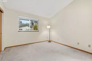 13216 NE Salmon Creek Ave, Vancouver, WA 98686 - Photo 16