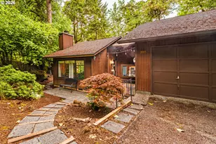 2885 Timberline Dr, Eugene, OR 97405 - Photo 1
