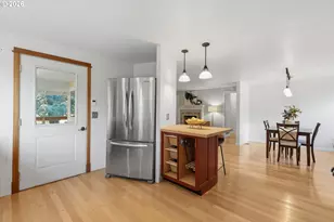 25154 Aurora Ln, Philomath, OR 97370 - Photo 8