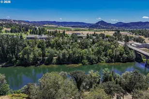 104 River Club Dr, Roseburg, OR 97471 - Photo 42