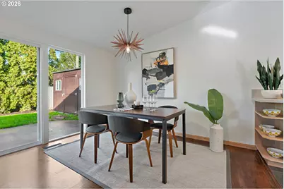 2437 NE 134th Pl, Portland, OR 97230 - Photo 8