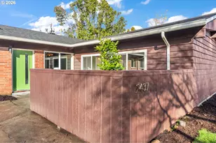 2437 NE 134th Pl, Portland, OR 97230 - Photo 38