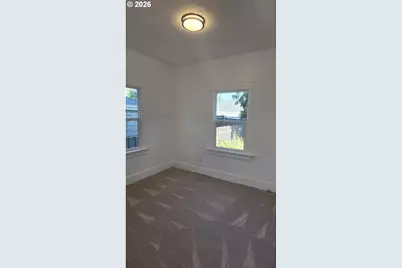 9728 SE Reedway St, Portland, OR 97266 - Photo 10