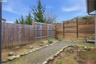 734 Filbert Ave, Eugene, OR 97404 - Photo 32