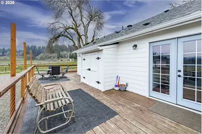 28500 Gimpl Hill Rd, Eugene, OR 97402 - Photo 4