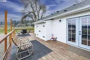 28500 Gimpl Hill Rd, Eugene, OR 97402 - Photo 4