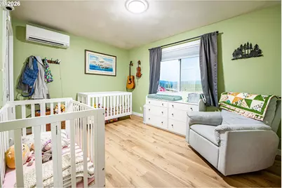 28500 Gimpl Hill Rd, Eugene, OR 97402 - Photo 36