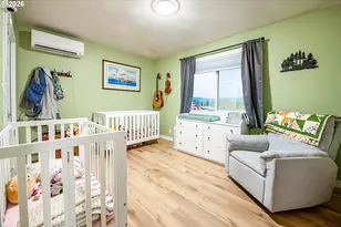 28500 Gimpl Hill Rd, Eugene, OR 97402 - Photo 36