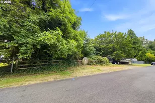 27508 SE Carl St, Gresham, OR 97080 - Photo 4