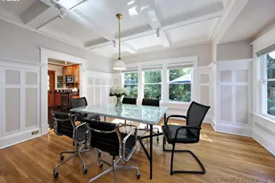 2734 SW Fern St, Portland, OR 97201 - Photo 8