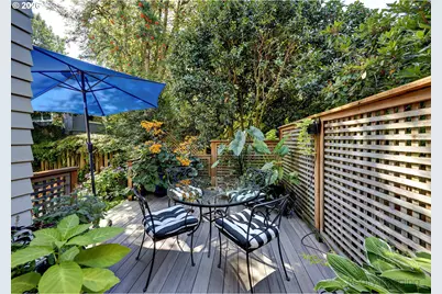 2734 SW Fern St, Portland, OR 97201 - Photo 32