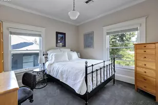 2734 SW Fern St, Portland, OR 97201 - Photo 20