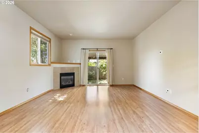 65 SE 88th Ave, Portland, OR 97216 - Photo 8
