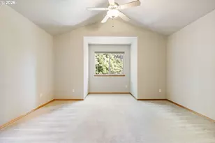 65 SE 88th Ave, Portland, OR 97216 - Photo 12