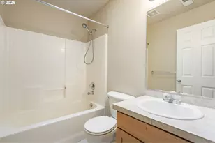 65 SE 88th Ave, Portland, OR 97216 - Photo 22
