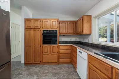 36200 Big Trout Rd, Hebo, OR 97122 - Photo 16