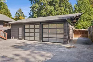 324 Laurel St, Lake Oswego, OR 97034 - Photo 38
