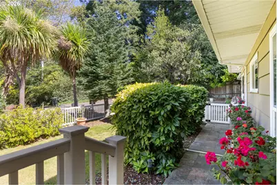 1459 Kingwood Ave, Coos Bay, OR 97420 - Photo 6