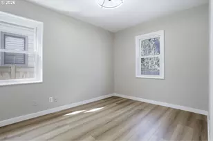 1775 NE Holman St, Portland, OR 97211 - Photo 18