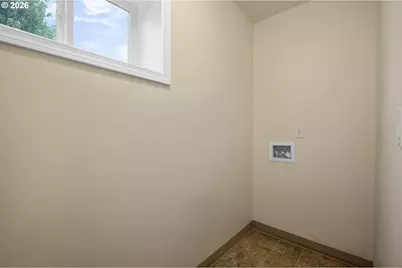 12601 SE Majestic Ln, Happy Valley, OR 97086 - Photo 32