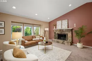 12601 SE Majestic Ln, Happy Valley, OR 97086 - Photo 6