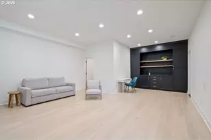 1430 SW Highland Rd, Portland, OR 97221 - Photo 38