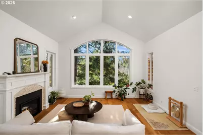 1430 SW Highland Rd, Portland, OR 97221 - Photo 6