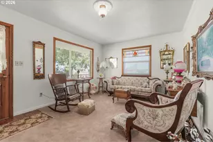 4370 Eagle Crest Rd, Salem, OR 97304 - Photo 4