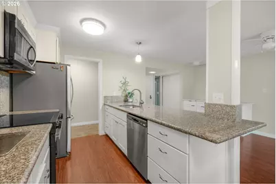 9588 SW Frewing Ct, Portland, OR 97223 - Photo 6