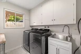 6960 SW Raleighwood Ln, Portland, OR 97225 - Photo 30