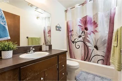 220 SE 28th Ave #214, Hillsboro, OR 97123 - Photo 16