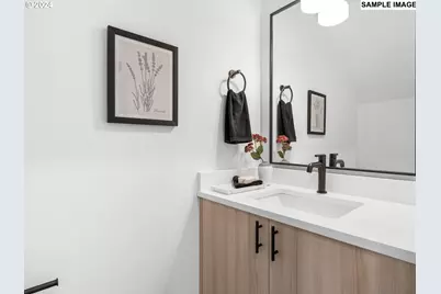 4370 N Gantenbein Ave #4, Portland, OR 97217 - Photo 8