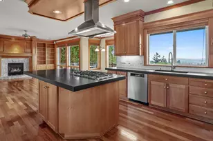 1815 NW Rosefinch Ln, Portland, OR 97229 - Photo 14