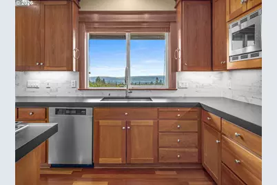 1815 NW Rosefinch Ln, Portland, OR 97229 - Photo 16