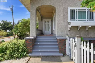 842 Oregon Ave, North Bend, OR 97459 - Photo 8