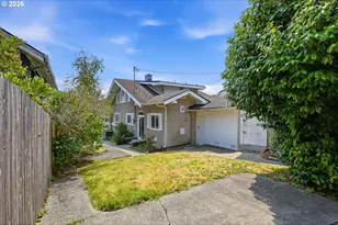 842 Oregon Ave, North Bend, OR 97459 - Photo 6