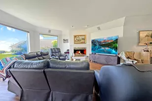 204 Schooner Bay Dr, Brookings, OR 97415 - Photo 10