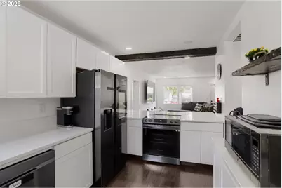 2821 SE 115th Ave, Portland, OR 97266 - Photo 10