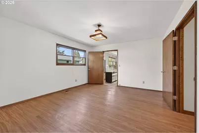 17705 SE Marie St, Portland, OR 97236 - Photo 20