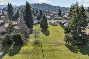 17705 SE Marie St, Portland, OR 97236 - Photo 46