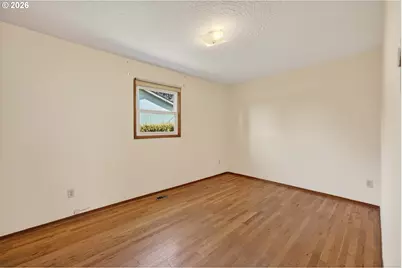 17705 SE Marie St, Portland, OR 97236 - Photo 14