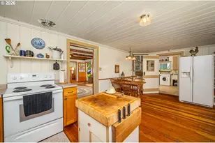 40168 Booth Kelly Rd, Springfield, OR 97478 - Photo 18