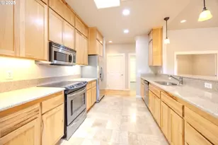 5500 Meadow Lake Way, Florence, OR 97439 - Photo 12