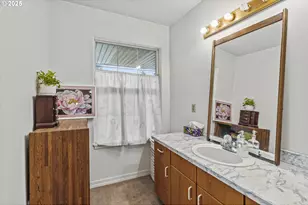 1707 NW 354th St, La Center, WA 98629 - Photo 22