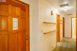 2105 NW 29th St, Corvallis, OR 97330 - Photo 14