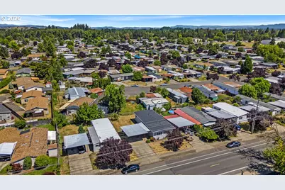 1535 NW 2nd St, McMinnville, OR 97128 - Photo 10