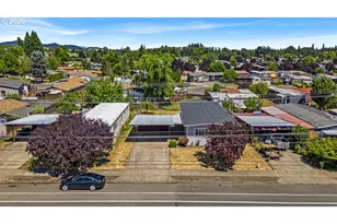 1535 NW 2nd St, McMinnville, OR 97128 - Photo 6